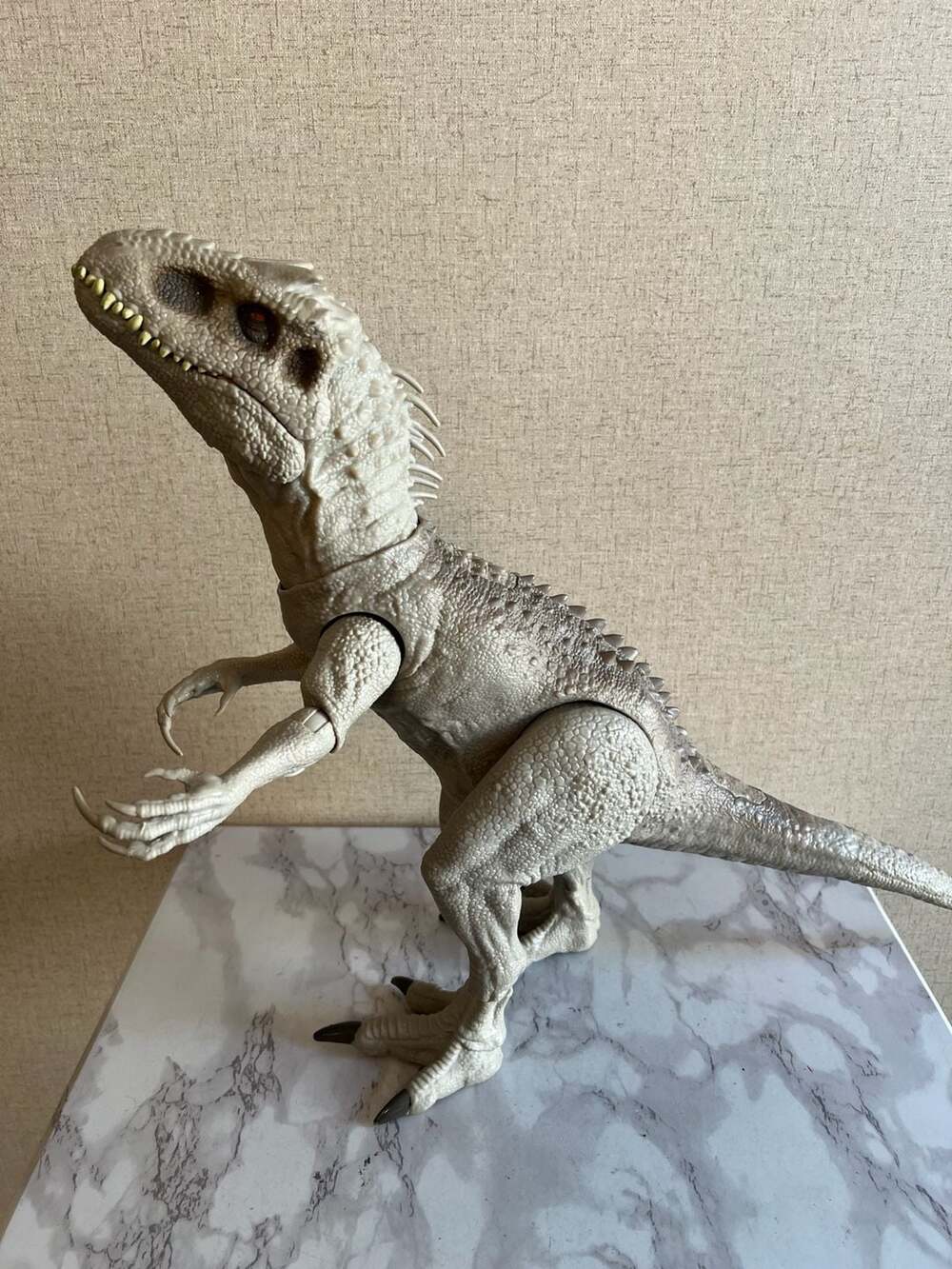 Mattel Jurassic World Destroy 'N Devour Indominus Rex Action Figure